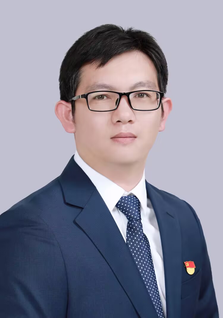 1749775643818045083.jpg 李松.jpg